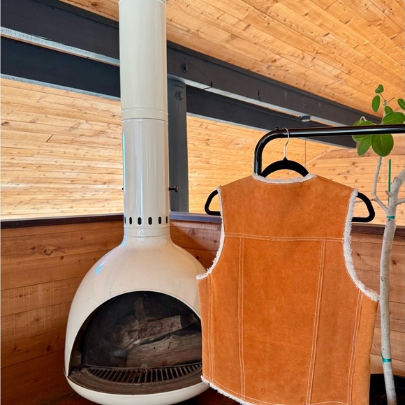 Vintage Brown Suede and Shearling Vest - Picture 2 of 7